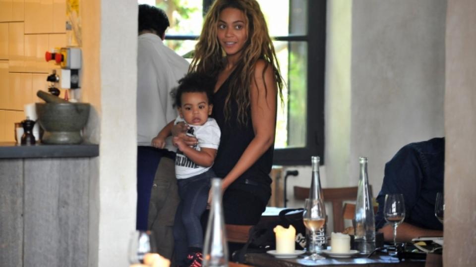 Beyoncé má svou dceru Blue Ivy sebou na turné